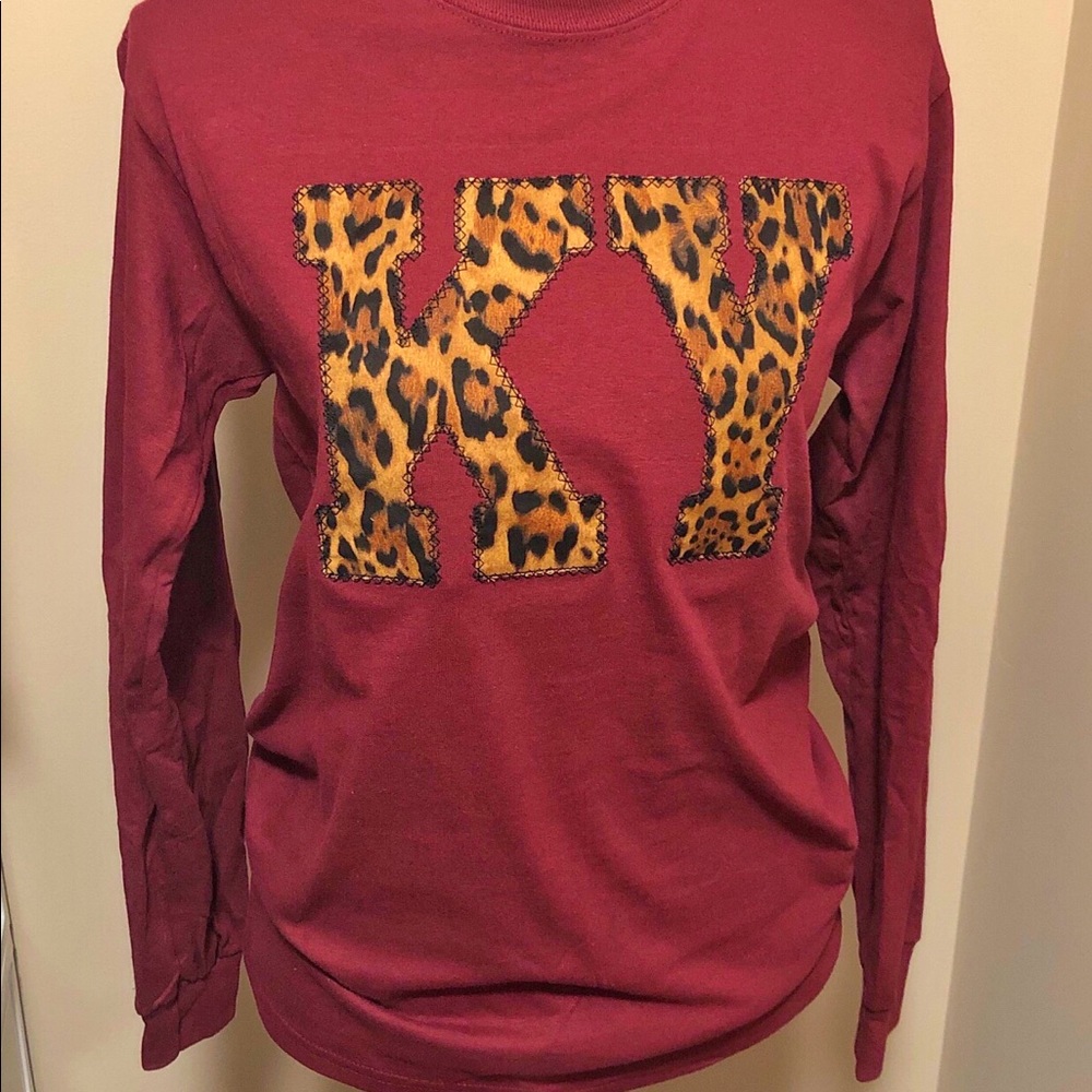 Custom Appliqué state long sleeve T-shirt leopard